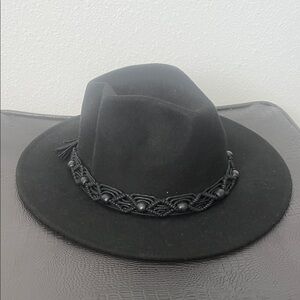 BOUTIQUE Black Felt Structured Wide Brim Hat
